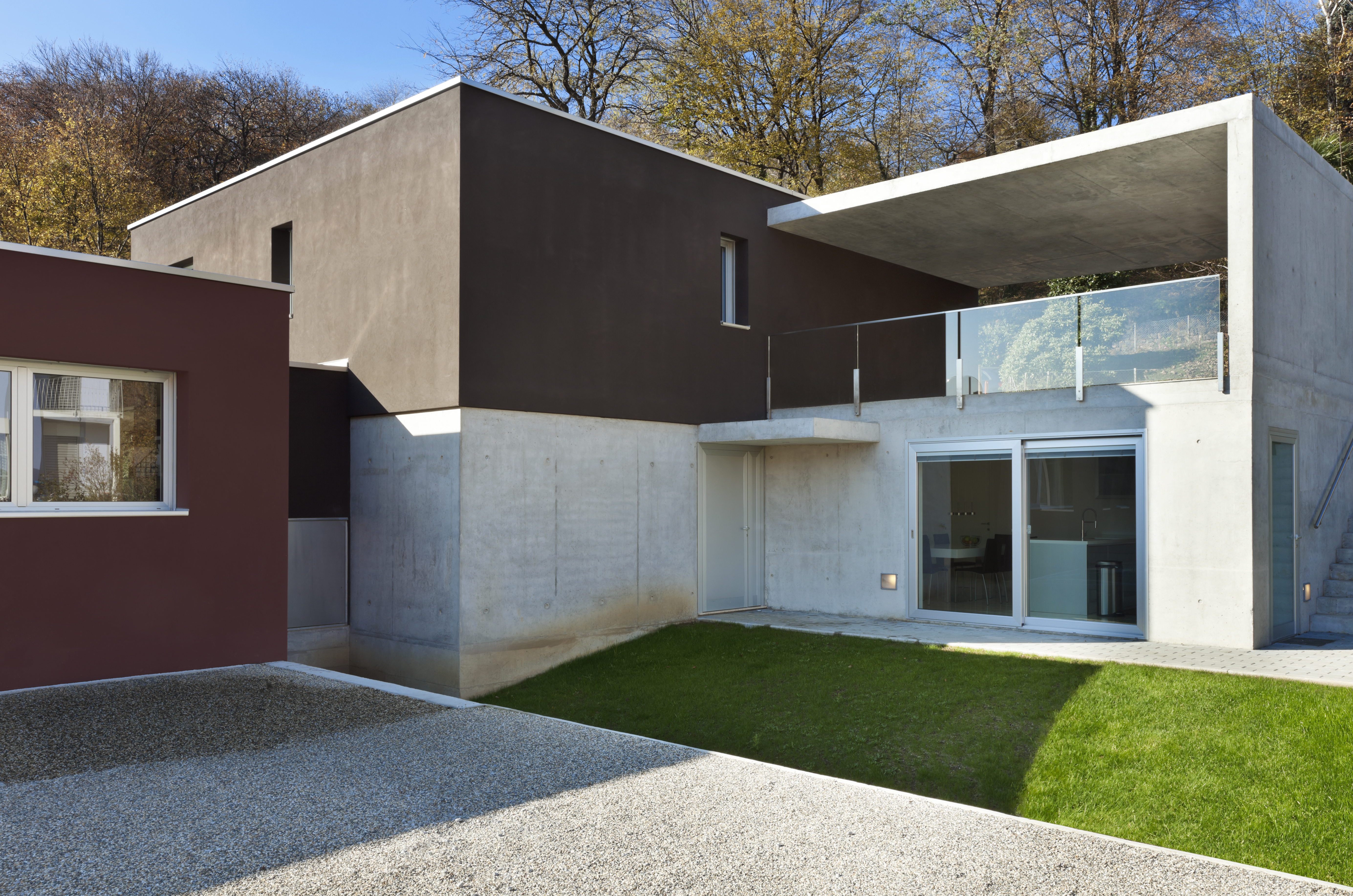  residential house with exposed aggregate concrete in the terrace 